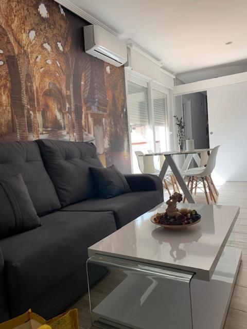 Apartamento Felipe V รอนดา ภายนอก รูปภาพ